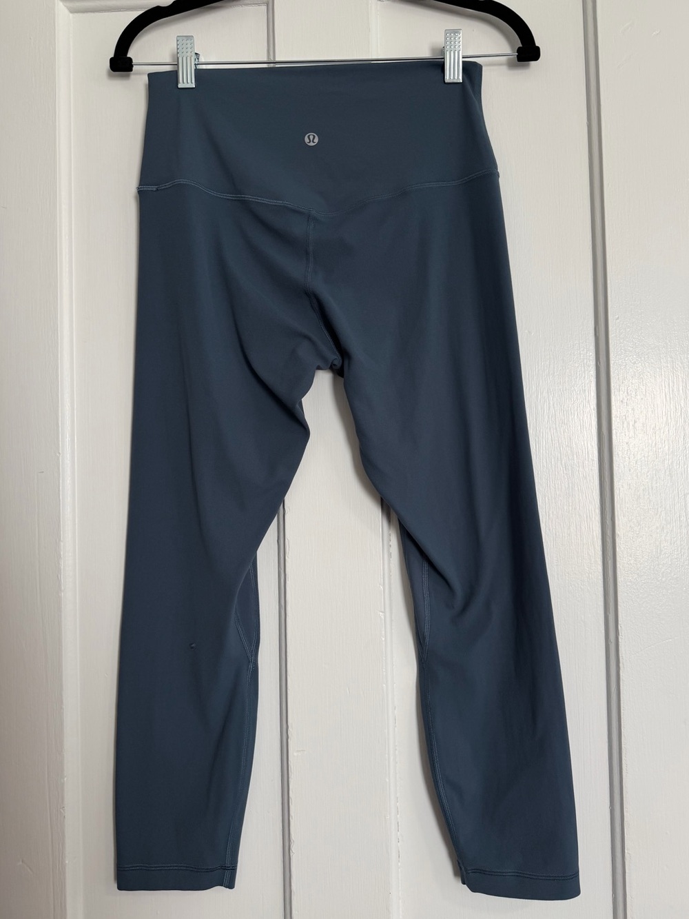 Lululemon Align High-Rise Crop 23” Size 8 - Picture 3 of 11